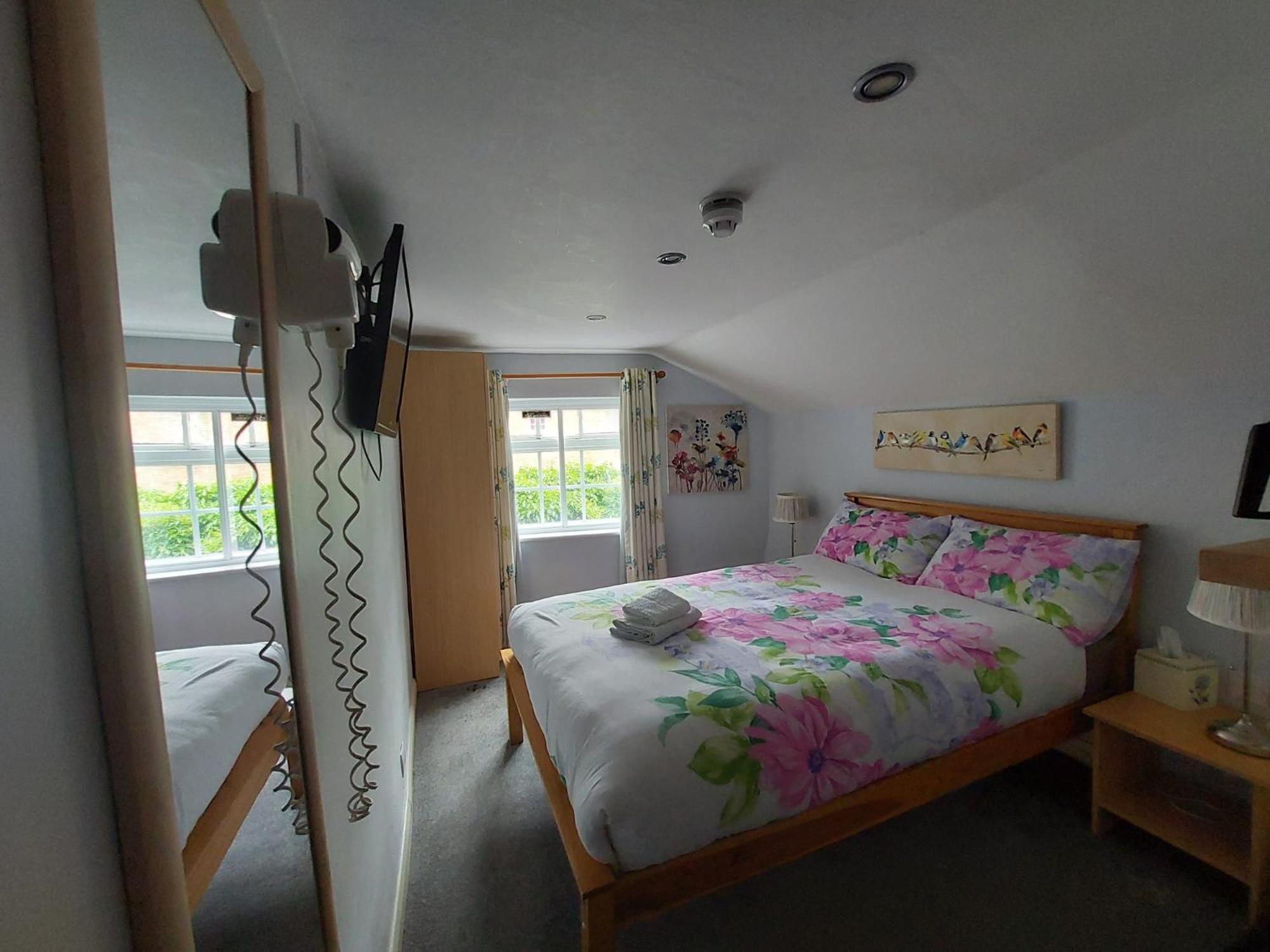 Reindeer Accomodation Southwell  Exterior photo