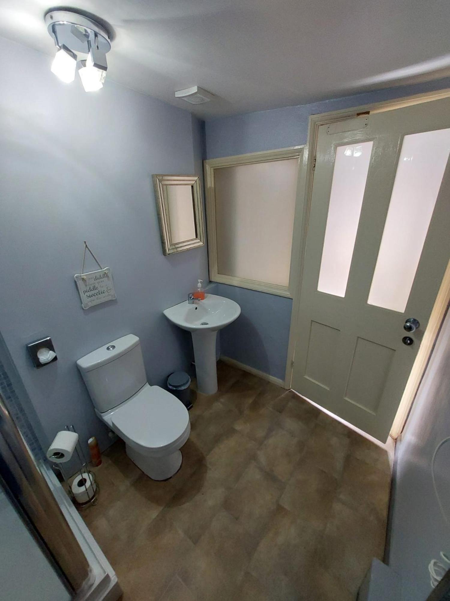 Reindeer Accomodation Southwell  Exterior photo